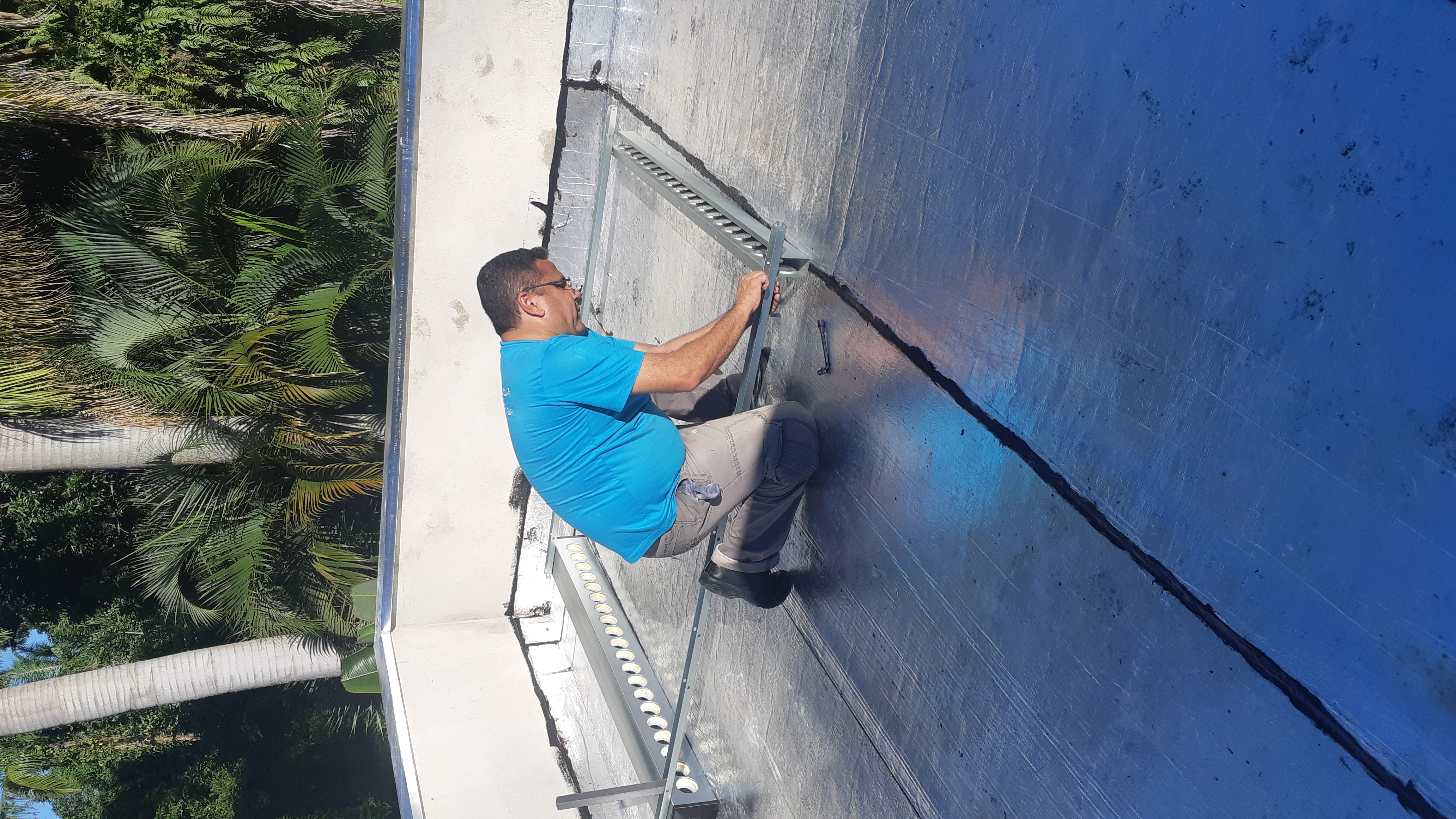 Coletor Solar a Vácuo - A Água Nova Filtros e AguecedoresColetor Solar a Vácuo - A Água Nova Filtros e Aguecedores