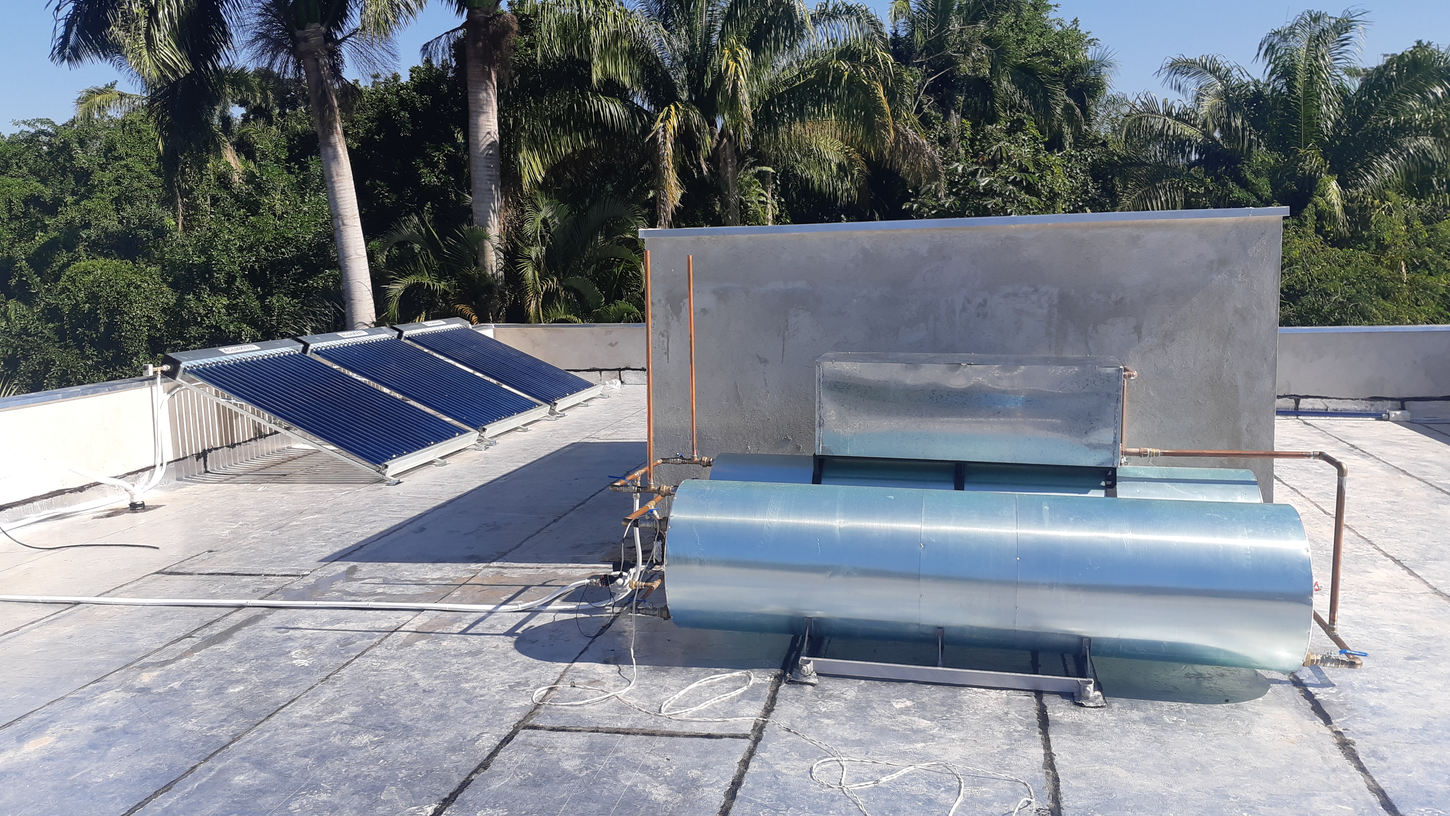 Coletor Solar a Vácuo - A Água Nova Filtros e AguecedoresColetor Solar a Vácuo - A Água Nova Filtros e Aguecedores
